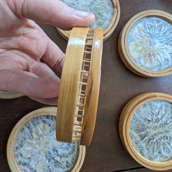 Vintage butterfly coasters - Picture 7 of 7